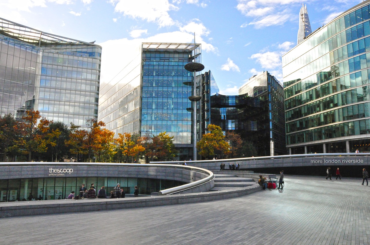 ?？诂F(xiàn)代美居，城市發(fā)展與生活美學(xué)的融合最新消息