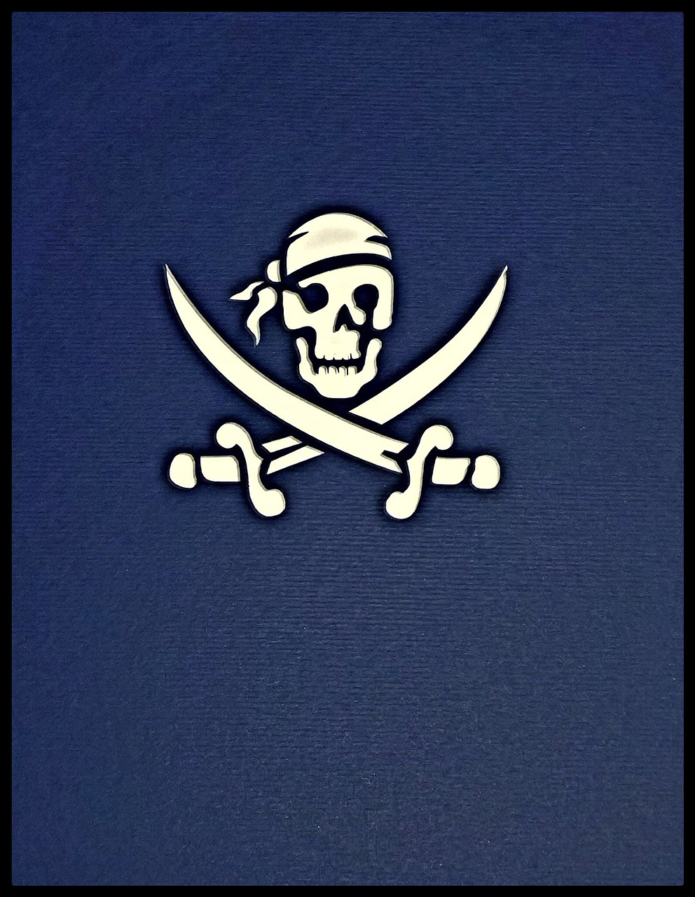 草帽海賊團(tuán)最新通緝令，風(fēng)云再起，海盜傳奇再啟征程