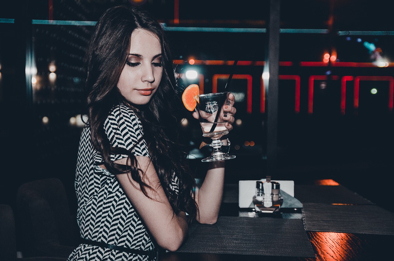 QQ頭像女生2017最新版動(dòng)漫，時(shí)尚與個(gè)性的完美融合