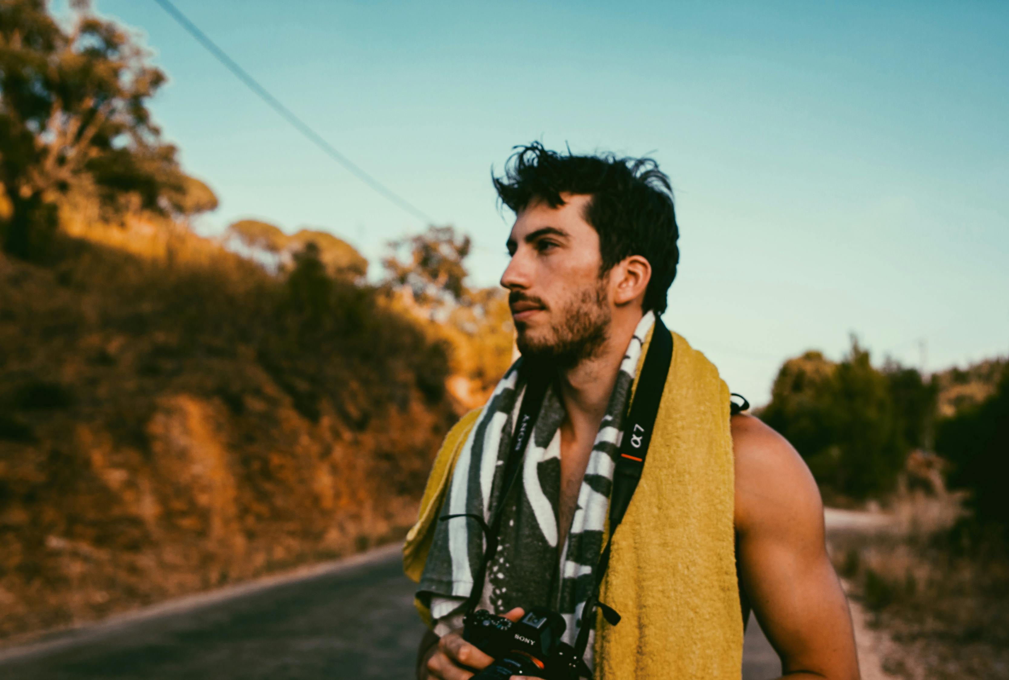 人販子二毛最新章節(jié)，黑暗中的曙光