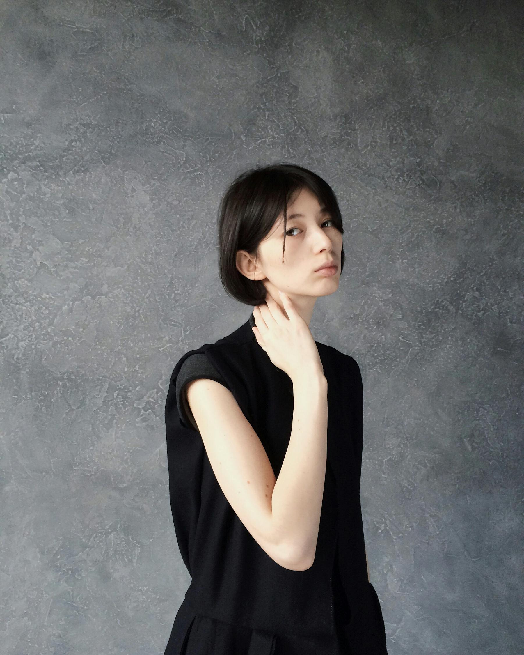 探索時(shí)尚前沿，2017年女性短發(fā)流行趨勢與發(fā)型設(shè)計(jì)