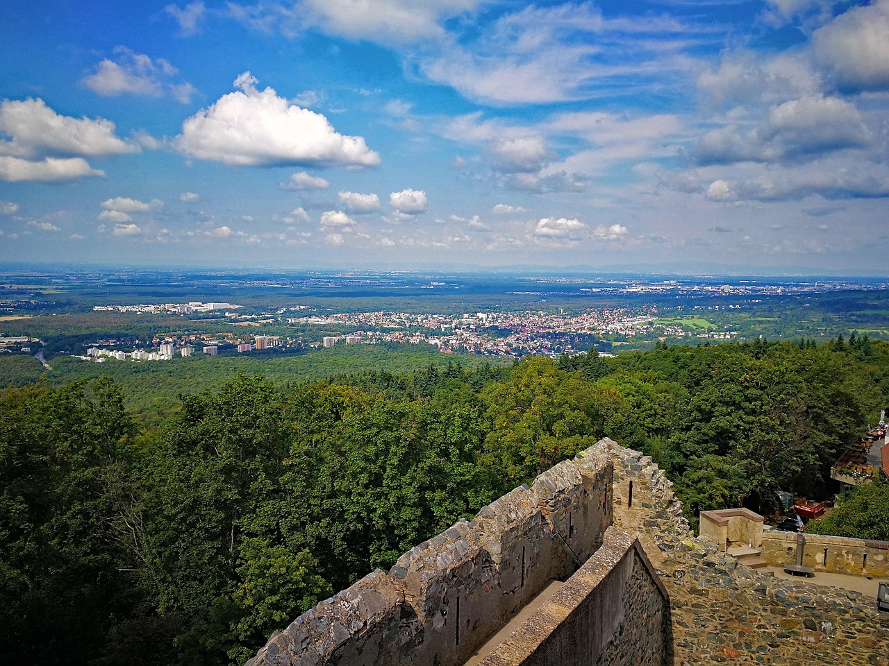 金普新區(qū)輕軌最新動態(tài)，建設(shè)進(jìn)展及未來展望