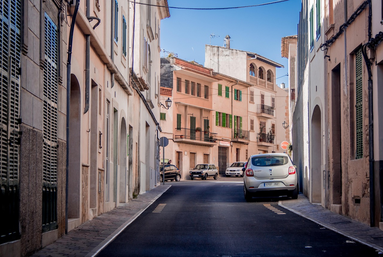 最新街拍美術館更新，捕捉城市藝術瞬間的魅力