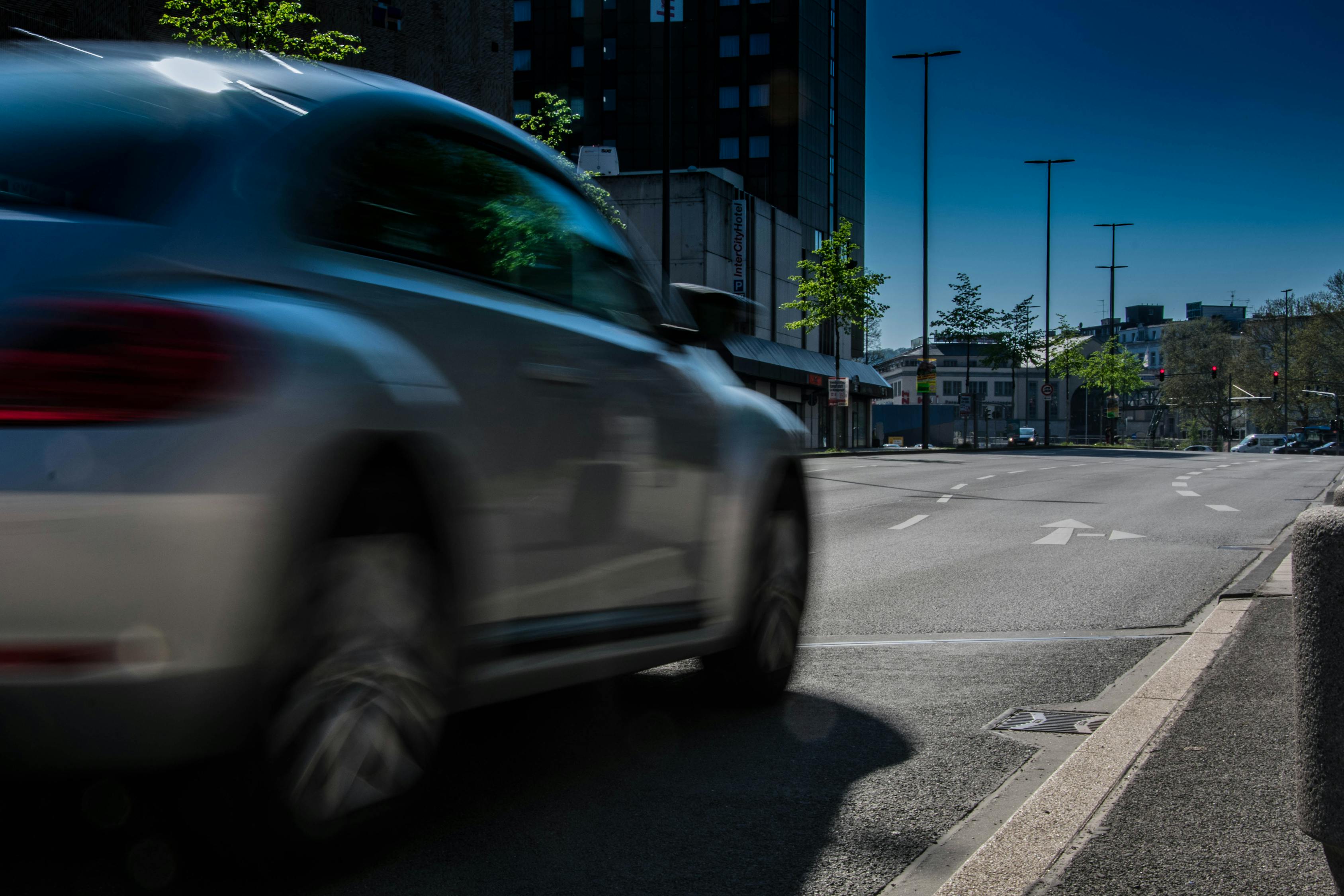 重塑城市交通生態(tài)，出租車最新政策新聞解析