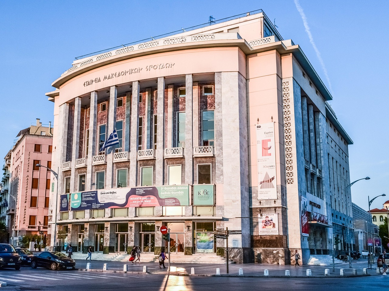 龍巖最新動態(tài)，城市新動向與社會矚目焦點(diǎn)揭秘