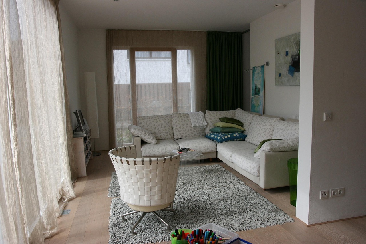 南陽(yáng)時(shí)尚舒適一室一廳租房，滿(mǎn)足你的居住需求