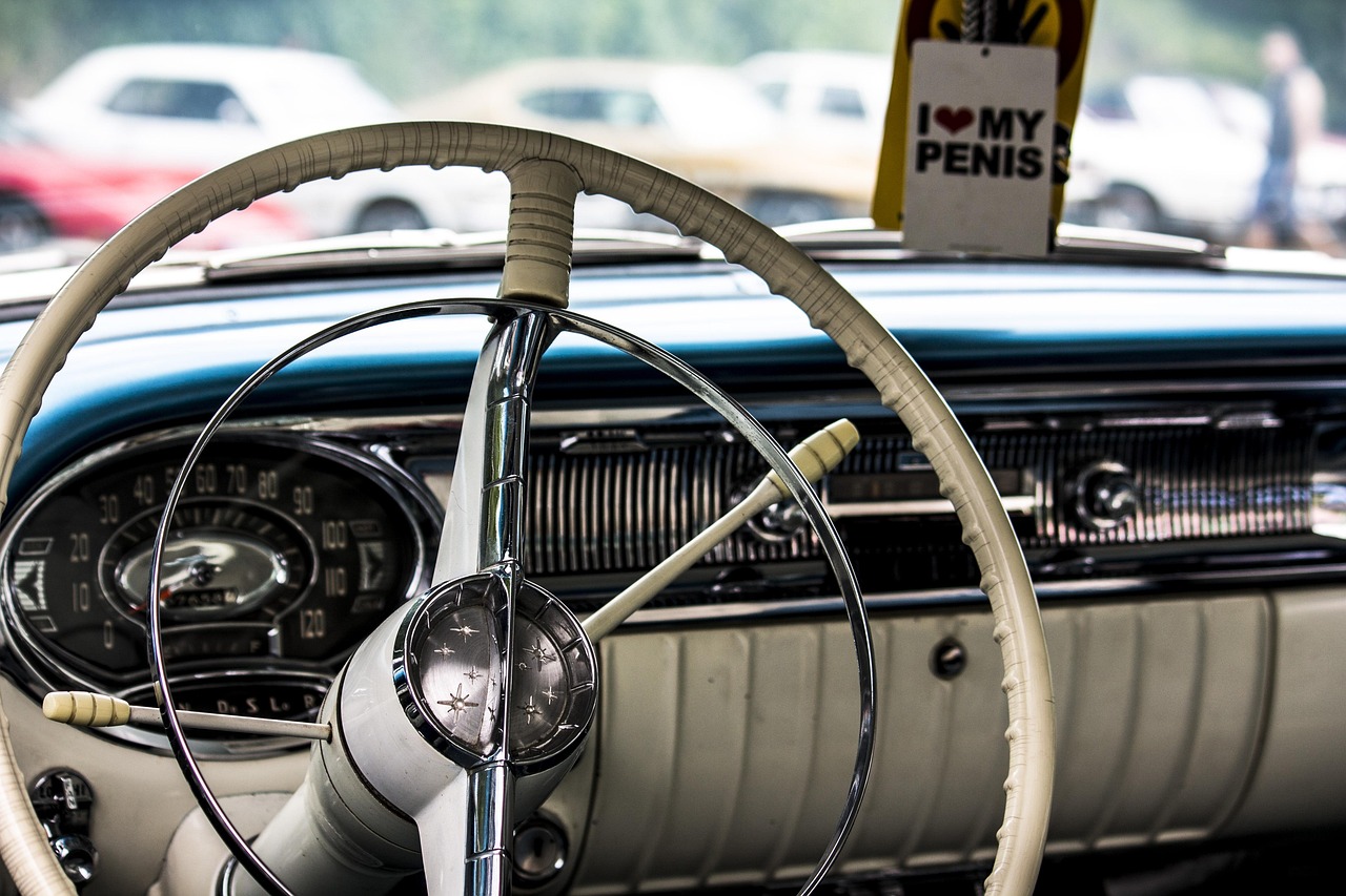 一汽尖頭最新款牽引車(chē)，卓越性能引領(lǐng)行業(yè)潮流