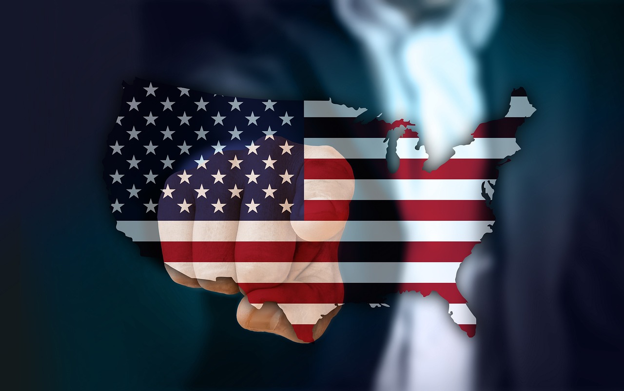 中國(guó)與美國(guó)貿(mào)易戰(zhàn)最新動(dòng)態(tài)，全球經(jīng)濟(jì)風(fēng)云變幻之際的較量