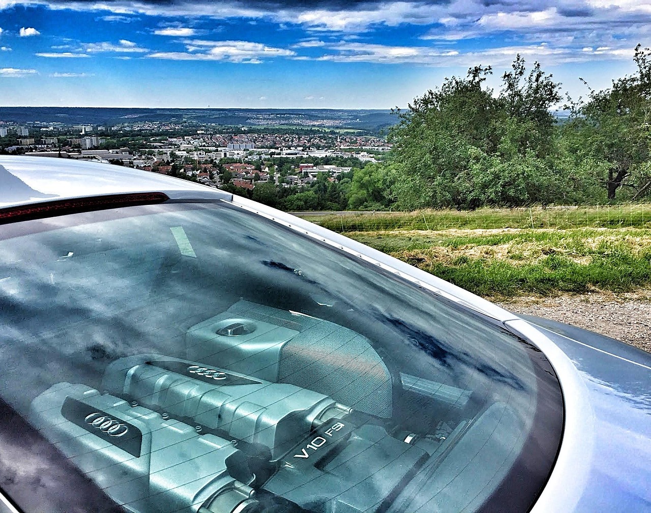 最新款?yuàn)W迪A4L報(bào)價(jià)及圖片詳解，全面解析與圖片展示